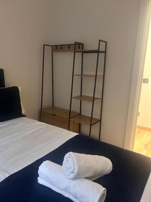 Coqueto Apartamento Cerca Del Casco Viejo Con Garaje Gratis Bilbao Esterno foto