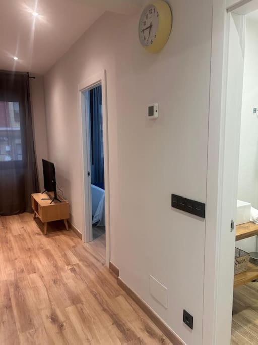 Coqueto Apartamento Cerca Del Casco Viejo Con Garaje Gratis Bilbao Esterno foto