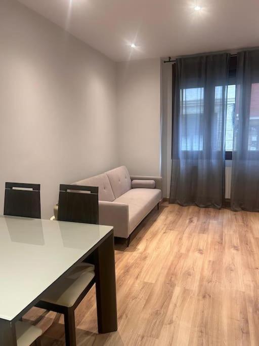 Coqueto Apartamento Cerca Del Casco Viejo Con Garaje Gratis Bilbao Esterno foto
